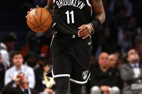 九游活动-包含这也行？布鲁克林篮网赛后官宣签约巴塞罗那转会期强势反弹，集结日外线爆发引欢呼的词条
